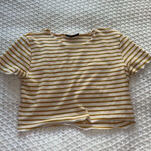 Zara croft, T-shirt, yellow and white striped size large